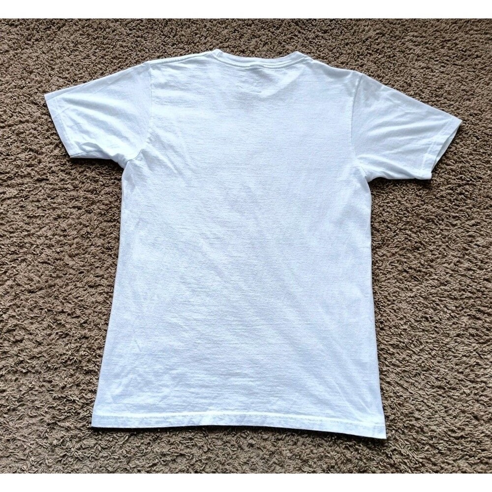 Blockbuster T-Shirt Men's Size Small Graphic Print White Shirt - Picture 4 of 6